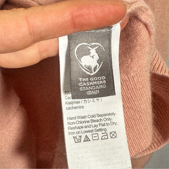 J.Crew 100% Cashmere V-Neck Sweater Blush Pink Soft Knit Women’s Medium - Picture 5 of 10